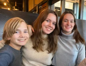 MGGS Annabelle Williamson with her siblings